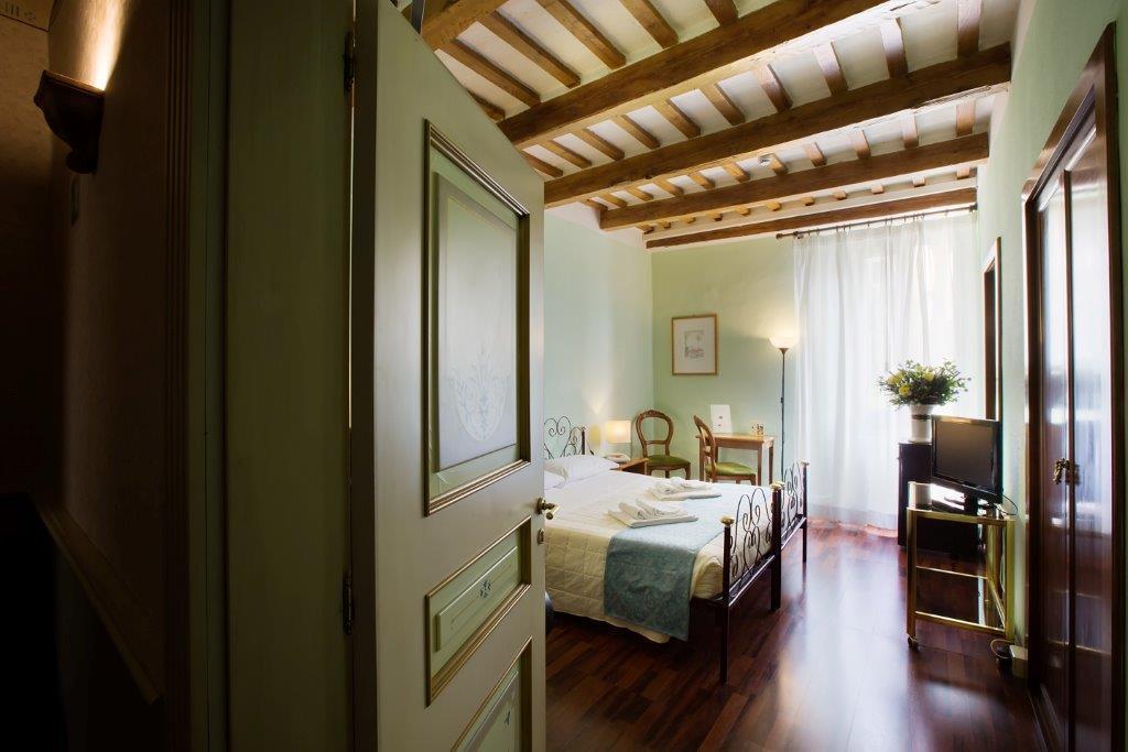 Hotel Camerlengo Корридония Номер фото